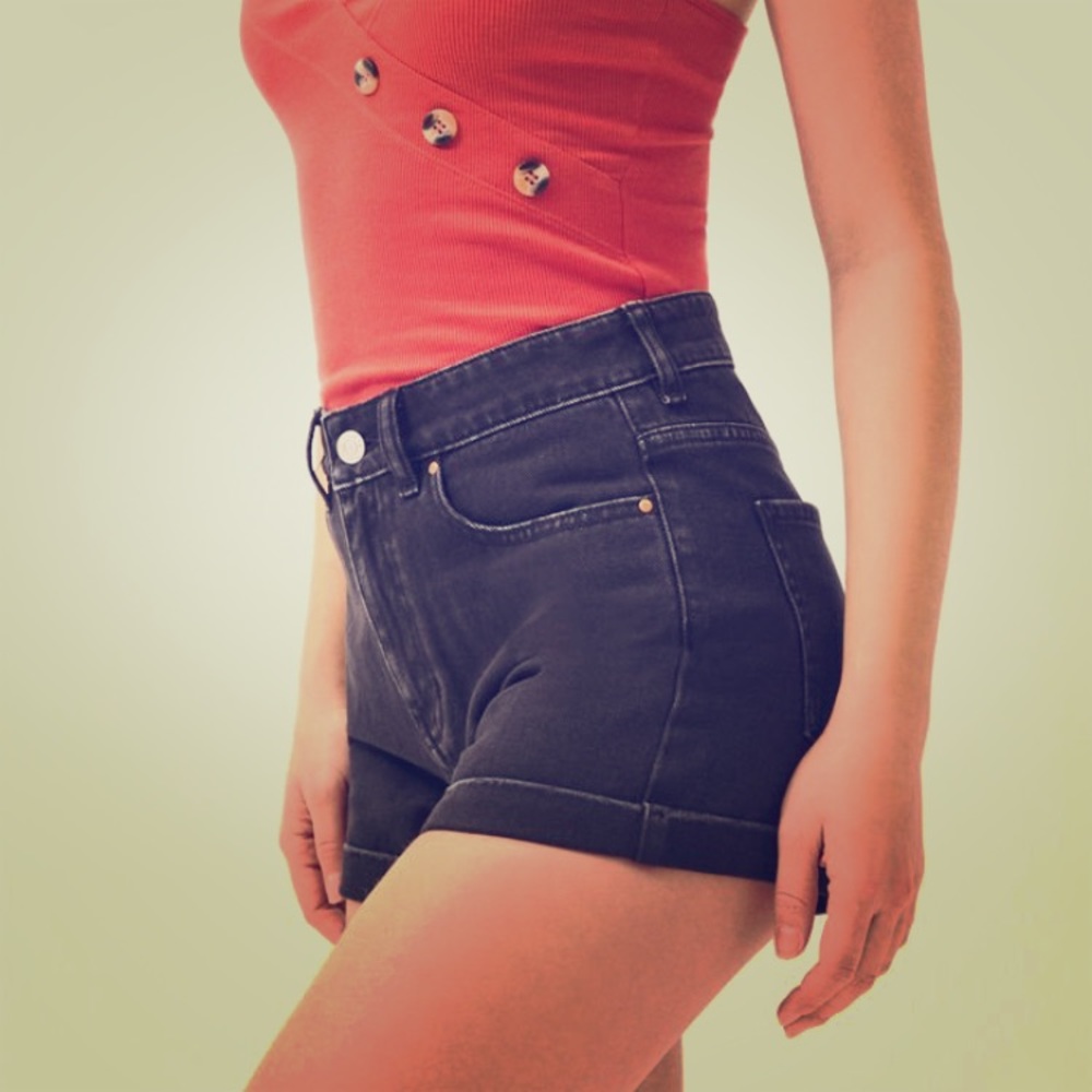 NWT Pacsun mom shorts